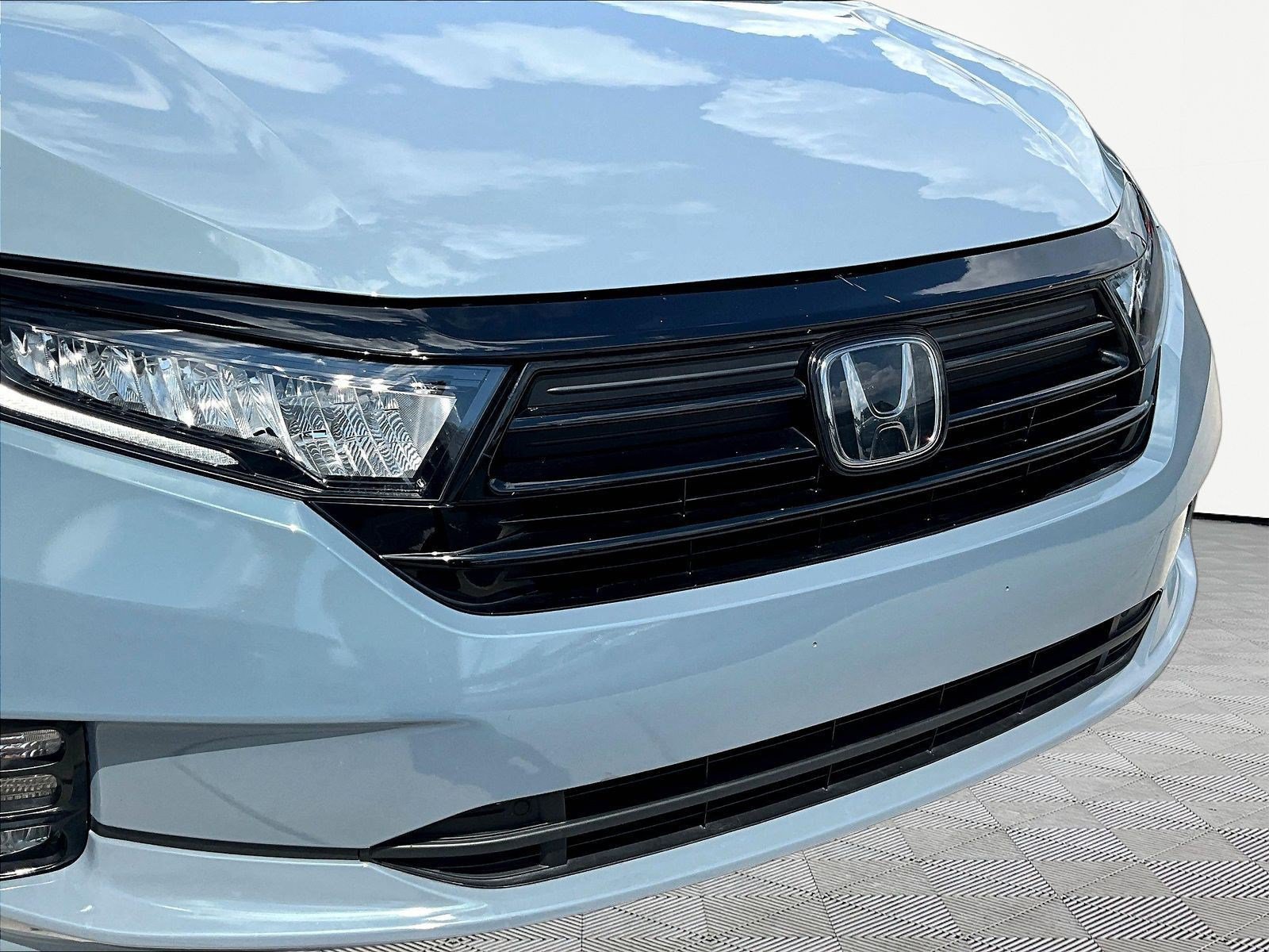 Used 2023 Honda Odyssey Sport image 34