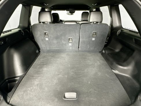 Used 2023 Jeep Grand Cherokee Altitude image 24