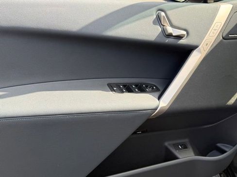 New 2026 BMW iX xDrive45 image 15