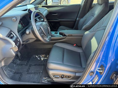 Used 2024 Lexus UX 250h FWD image 13