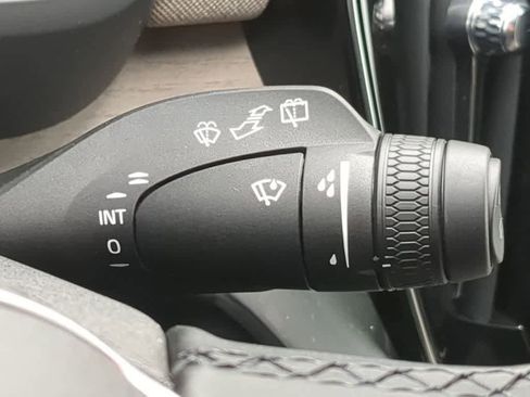 New 2026 Volvo XC90 B5 Core image 29