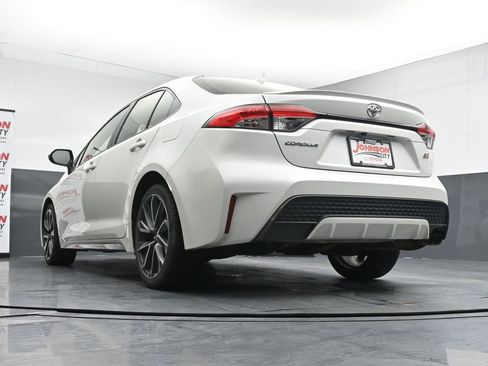 Used 2020 Toyota Corolla SE FWD image 35
