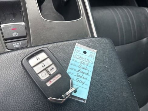 Used 2018 Honda Accord EX-L image 27
