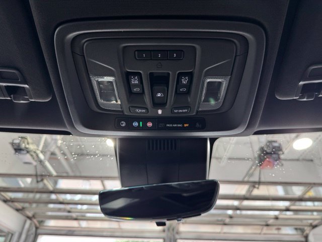 Used 2023 GMC Sierra 1500 Denali w/ Denali Reserve Package AWD/4WD image 21