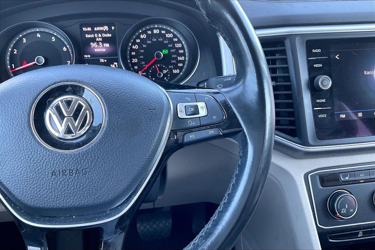 Used 2018 Volkswagen Atlas SE FWD image 19