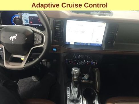 Used 2024 Ford Bronco Outer Banks AWD/4WD image 11
