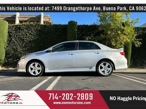 Used 2013 Toyota Corolla S w/ Premium Pkg FWD image 11