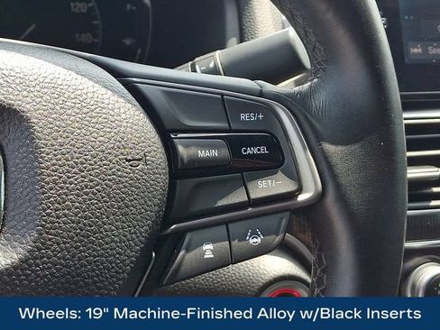 Used 2018 Honda Accord Sport image 8