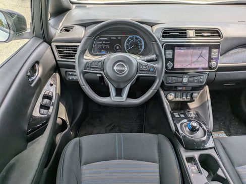 Certified 2024 Nissan Leaf SV Plus FWD image 17