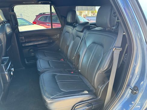Used 2019 Ford Expedition Limited w/ Texas Edition Package image 15