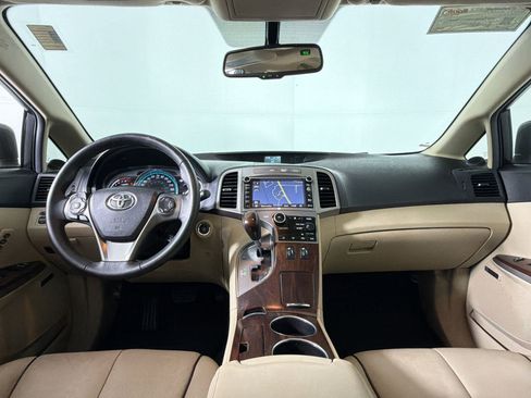 Used 2014 Toyota Venza Limited w/ Tow Prep Package image 15
