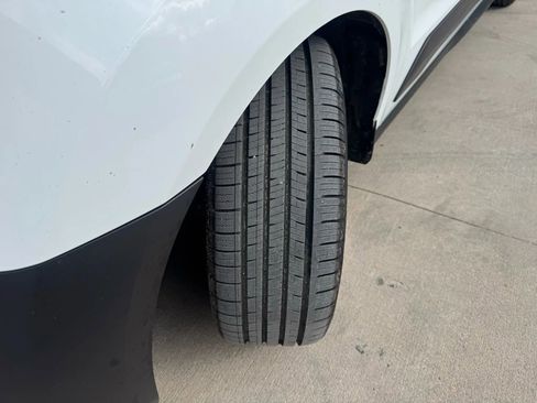 Used 2020 Ford Transit Connect XL image 21