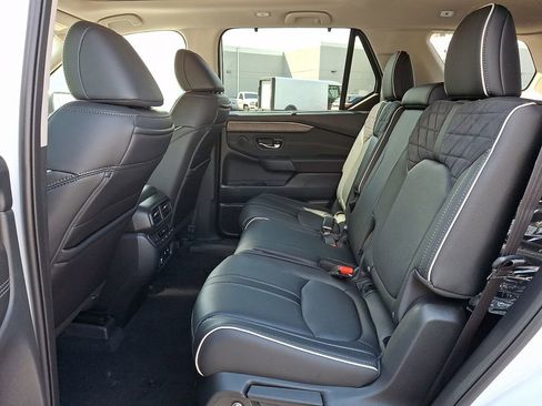 New 2026 Honda Pilot Elite image 6