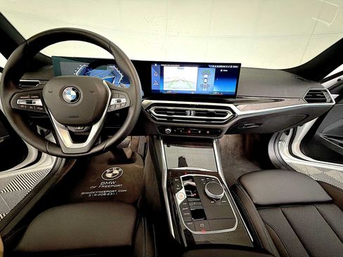 Used 2023 BMW 330i xDrive Sedan w/ Driving Assistance Package AWD/4WD image 15