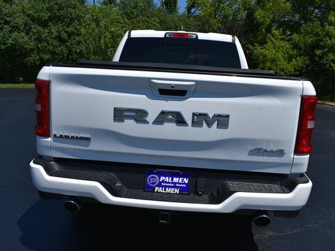 Used 2025 RAM 1500 Laramie w/ Sport Appearance Package AWD/4WD image 8