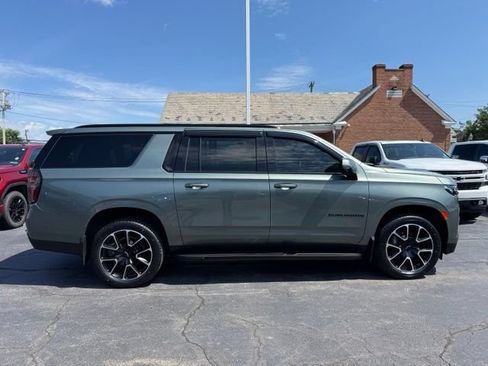 Used 2023 Chevrolet Suburban RST w/ Luxury Package AWD/4WD image 8