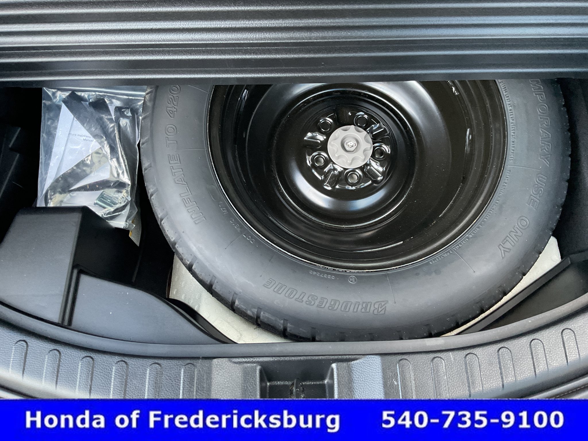 Used 2017 Toyota RAV4 LE AWD/4WD image 21