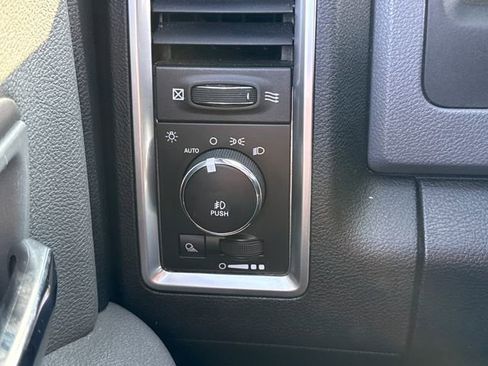 Used 2014 RAM 1500 Big Horn AWD/4WD image 31