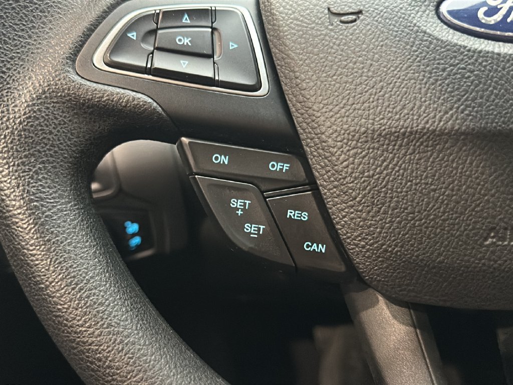 Used 2018 Ford Focus SE FWD image 22