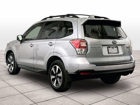 Used 2018 Subaru Forester 2.5i Premium w/ Protection Package #1A AWD/4WD image 10