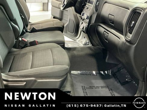 Used 2023 Chevrolet Silverado 1500 Custom w/ LPO, Dark Essentials Package AWD/4WD image 12