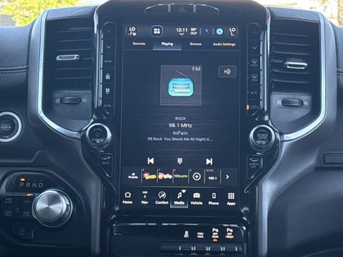 Used 2023 RAM 1500 Laramie image 23