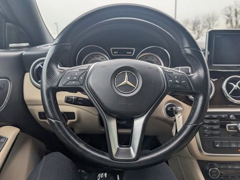 Used 2014 Mercedes-Benz CLA 250 image 12