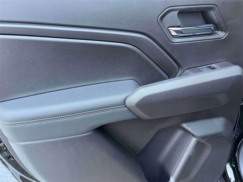 New 2026 GMC Canyon Elevation w/ Convenience Package image 16