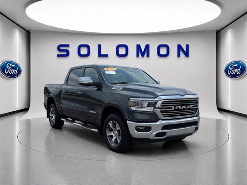 Used 2021 RAM 1500 Laramie AWD/4WD image 2