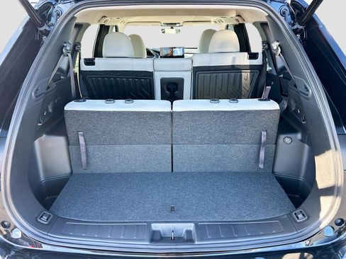 New 2025 Mitsubishi Outlander SEL image 5