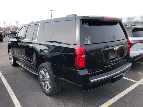 Used 2017 Chevrolet Suburban Premier image 5