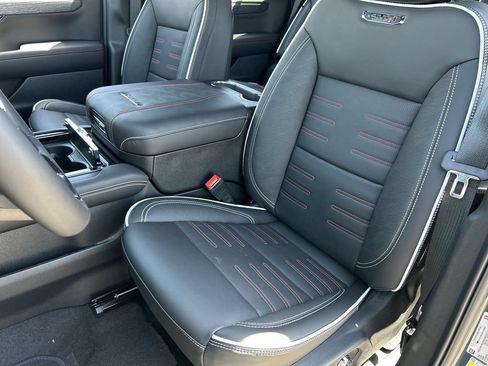 New 2026 GMC Yukon AT4 Ultimate AWD/4WD image 20