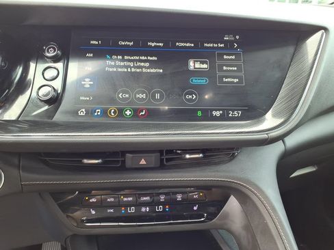 Used 2023 Buick Envision Essence FWD image 9