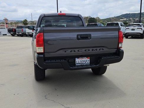 Used 2019 Toyota Tacoma SR RWD image 7