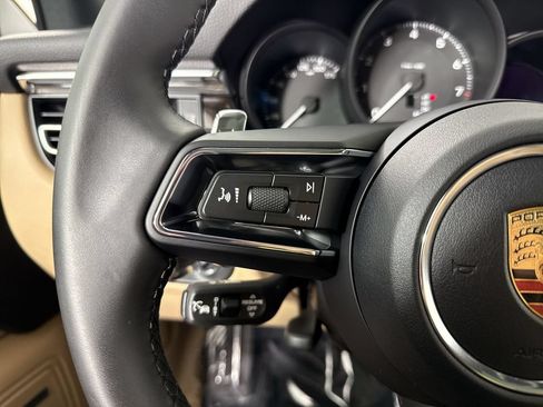Certified 2026 Porsche Macan Turbo AWD/4WD image 38