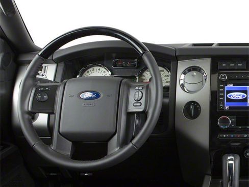 Used 2013 Ford Expedition Limited image 6