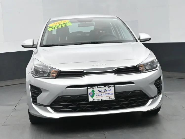 Used 2023 Kia Rio LX FWD image 3
