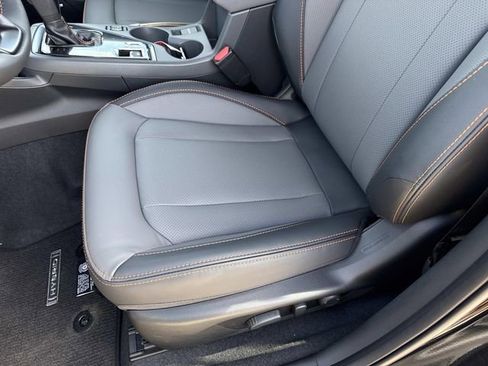 New 2026 Subaru Crosstrek 2.5i Limited w/ Crosstrek Mirror Package image 15
