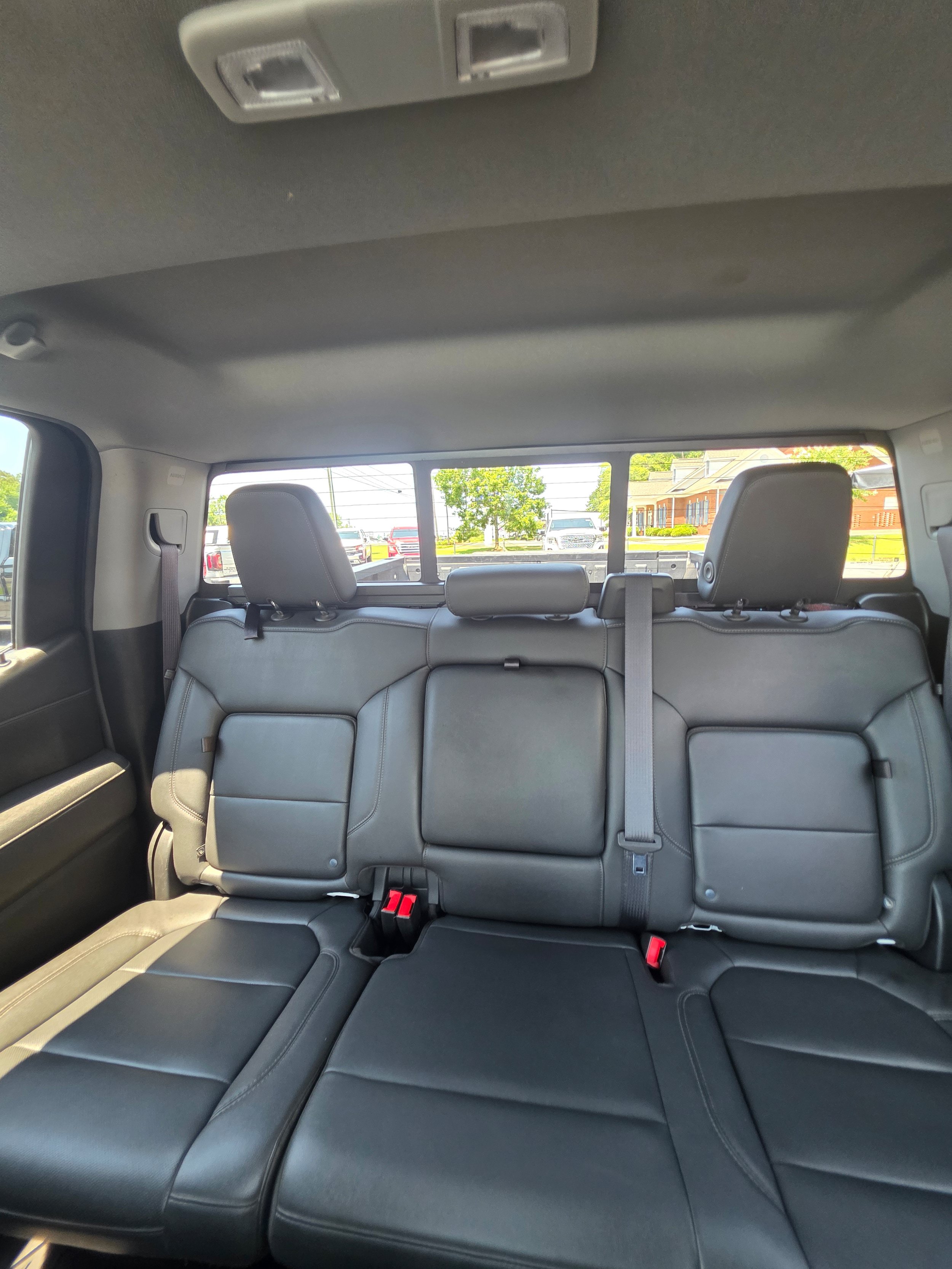 Used 2021 GMC Sierra 1500 SLT w/ SLT Premium Plus Package AWD/4WD image 23