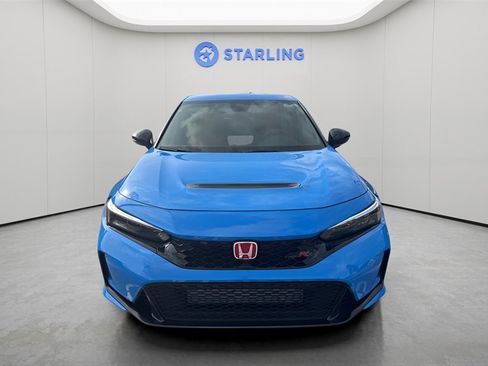 Used 2025 Honda Civic Type R image 2