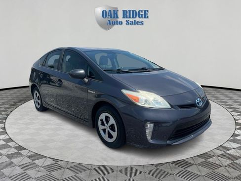 Used 2012 Toyota Prius Four FWD image 3