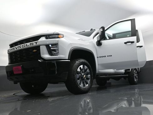 Used 2023 Chevrolet Silverado 2500 Custom w/ Custom Convenience Package AWD/4WD image 27