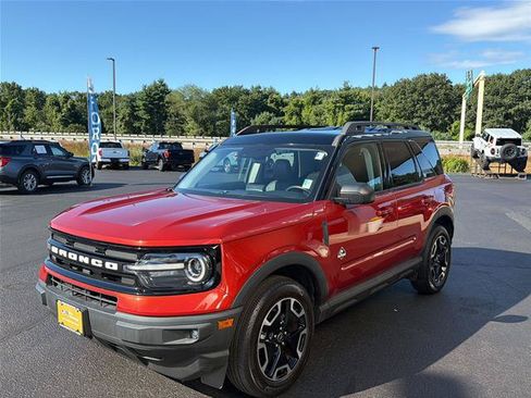Certified 2022 Ford Bronco Sport Outer Banks AWD/4WD image 3