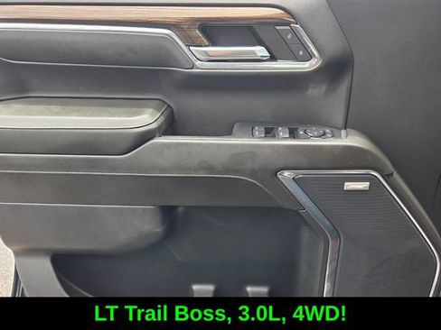 Used 2024 Chevrolet Silverado 1500 LT Trail Boss w/ LT Trail Boss Premium Package AWD/4WD image 21