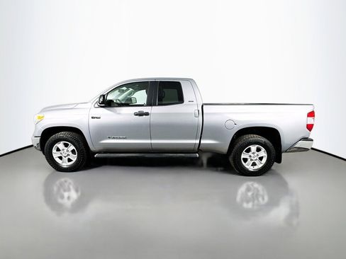 Used 2015 Toyota Tundra SR5 w/ SR5 Upgrade Package image 2