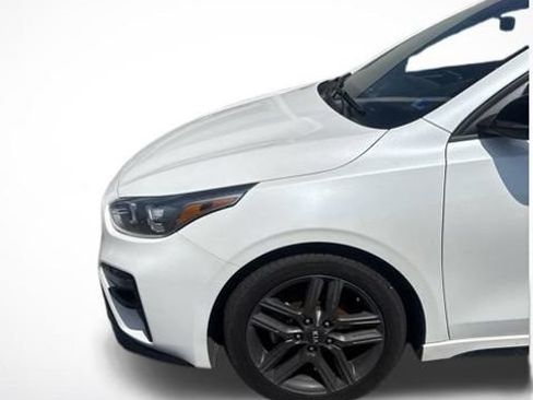 Used 2021 Kia Forte GT-Line w/ GT-Line Premium Package FWD image 2