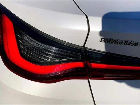 Used 2022 BMW 430i Coupe w/ Convenience Package image 27