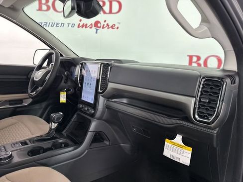 New 2025 Ford Ranger XLT w/ FX4 Off-Road Package image 21
