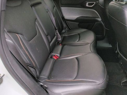 Used 2024 Jeep Compass Latitude AWD/4WD image 24