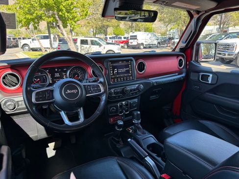 Used 2020 Jeep Wrangler Unlimited Rubicon AWD/4WD image 18